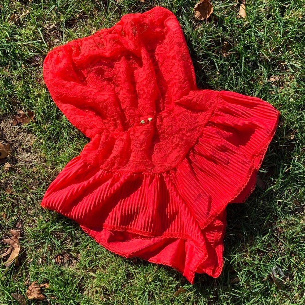 Vintage 80s Red Rose Lace Accordion Leg Teddy XS